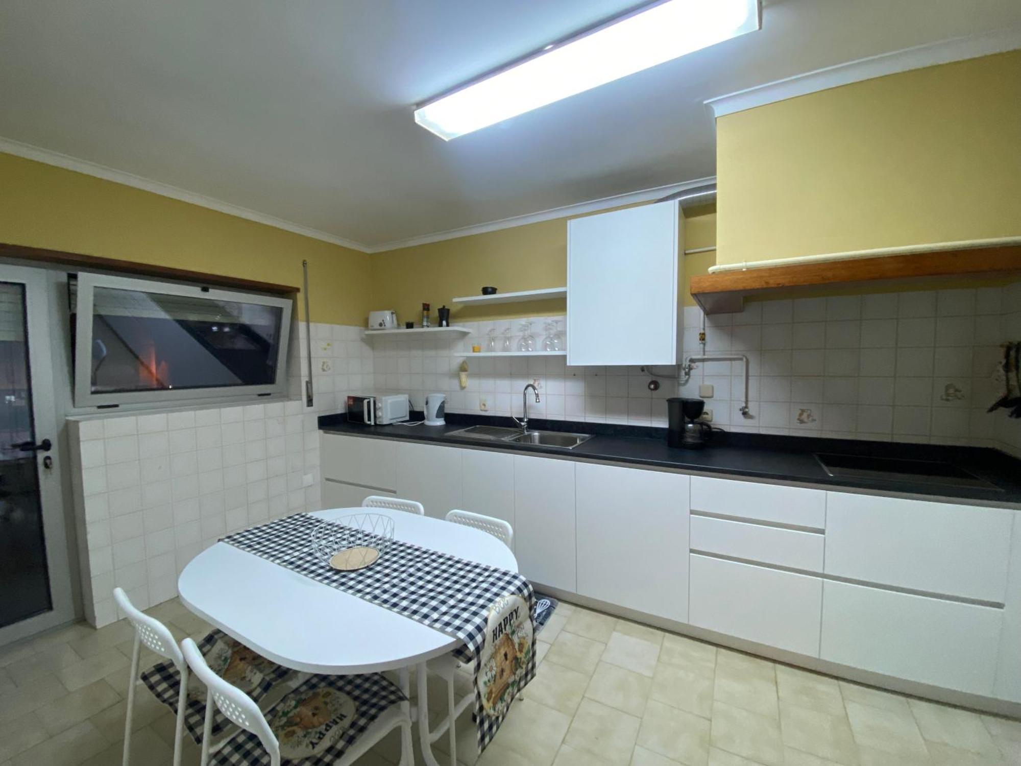 A Terraza Da Filipa Apartment วีลาปรายา เด อันโกรา ภายนอก รูปภาพ