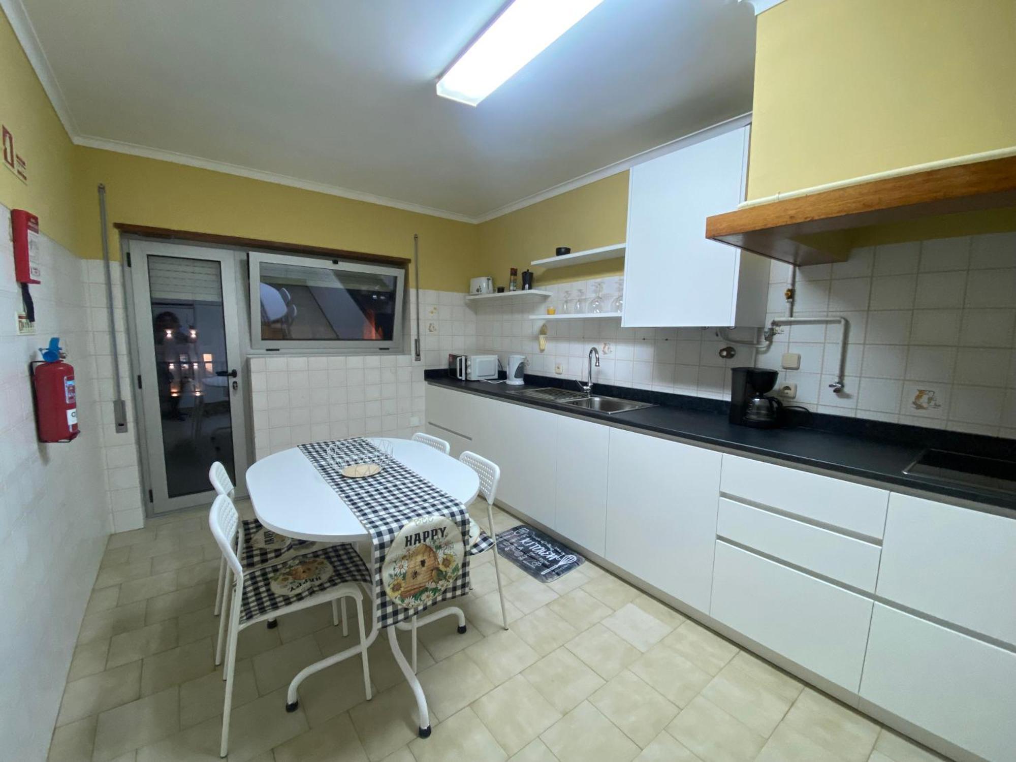 A Terraza Da Filipa Apartment วีลาปรายา เด อันโกรา ภายนอก รูปภาพ
