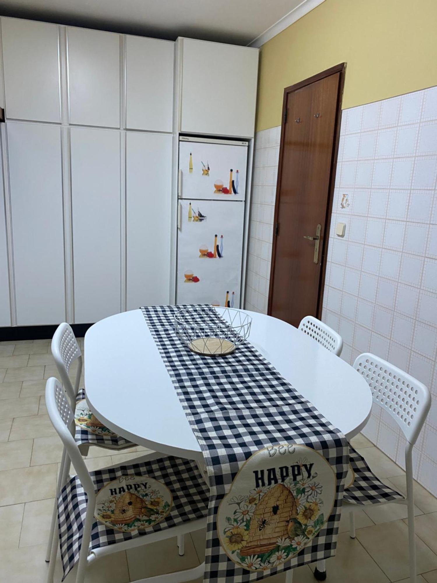 A Terraza Da Filipa Apartment วีลาปรายา เด อันโกรา ภายนอก รูปภาพ